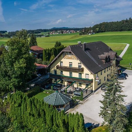 Gasthof Zur Seeburg Seekirchen Markt Exterior foto